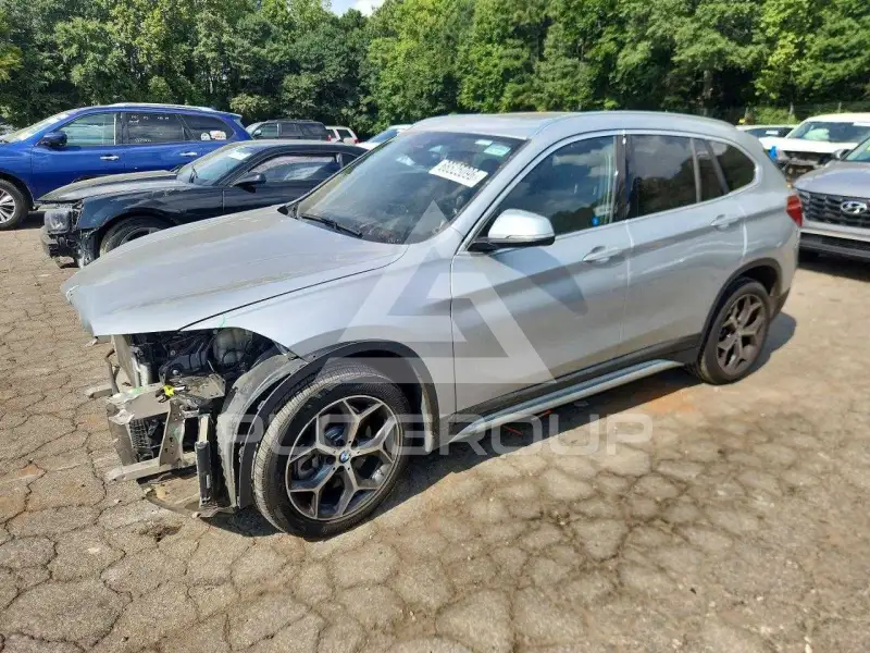 2018 BMW X1 фото