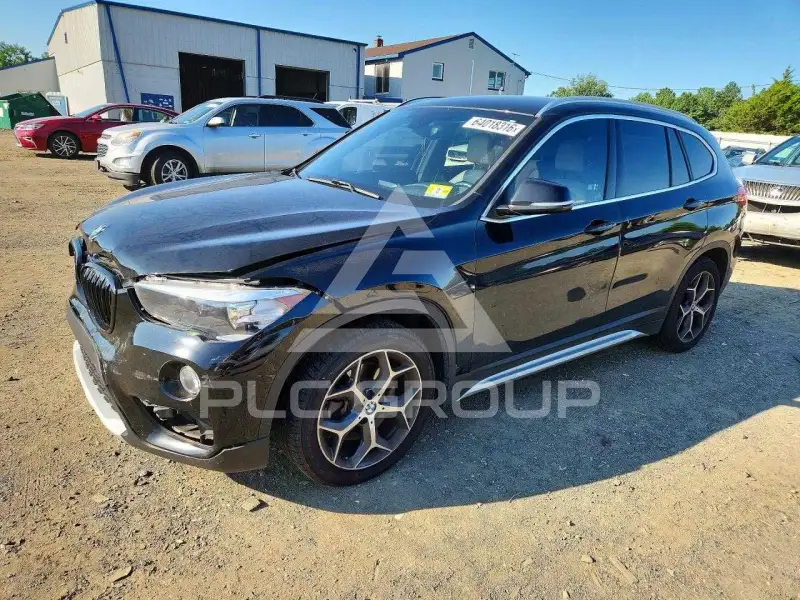 2018 BMW X1 photo
