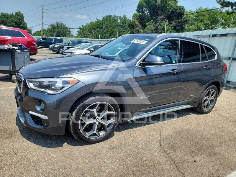 2018 BMW X1 photo