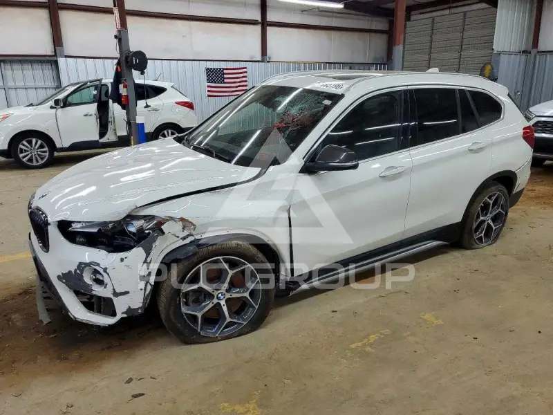 2018 BMW X1 фото