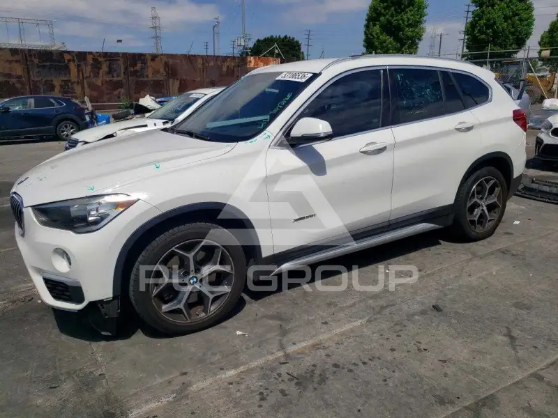 2018 BMW X1 фото