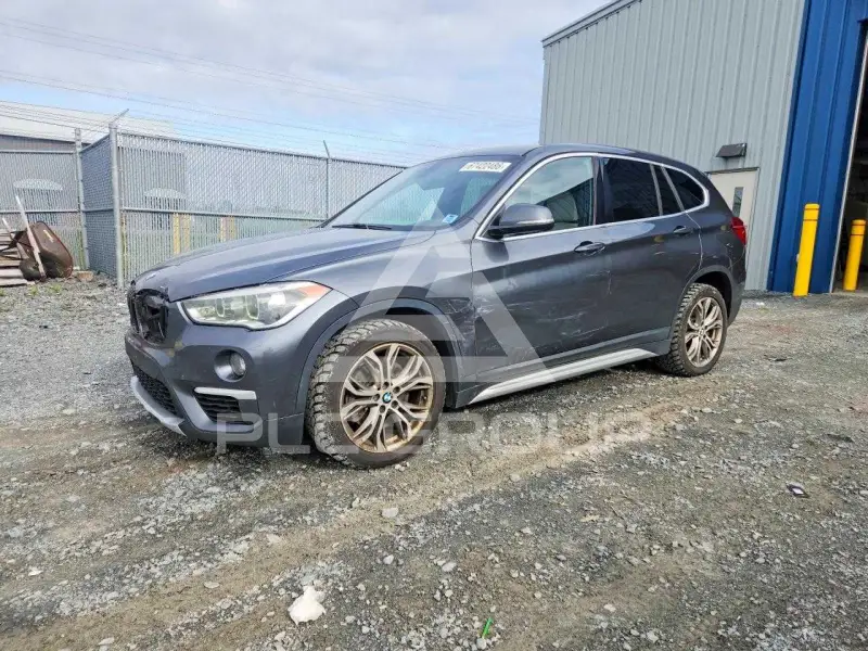 2018 BMW X1 фото