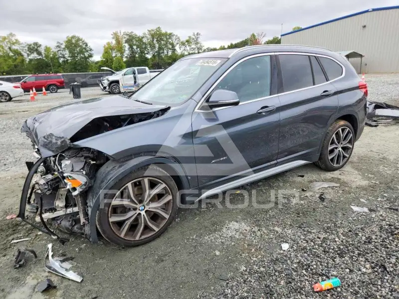 2018 BMW X1 photo