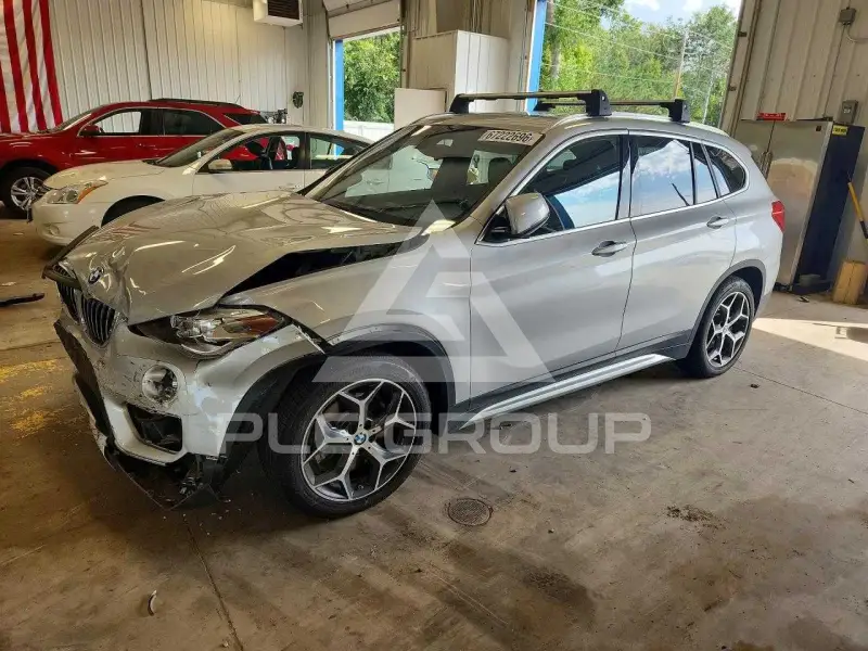 2018 BMW X1 фото
