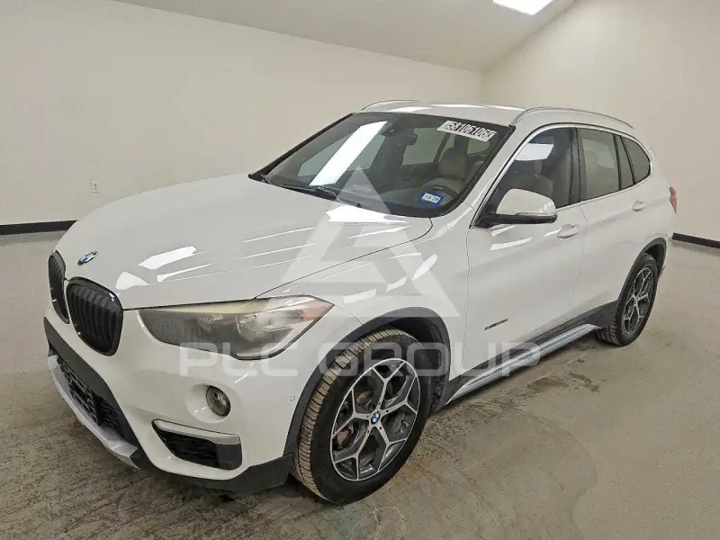 2018 BMW X1 фото