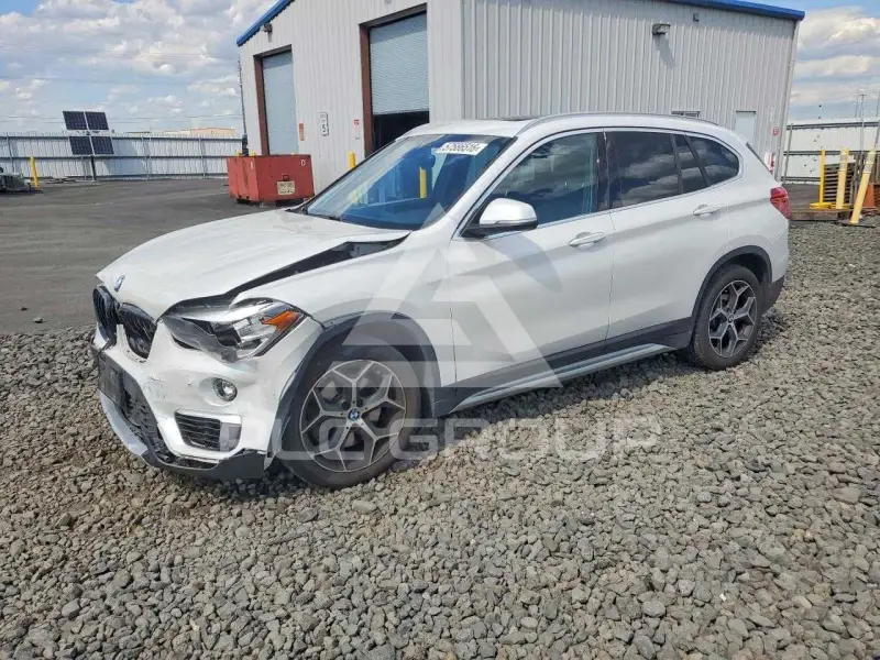 2018 BMW X1 фото