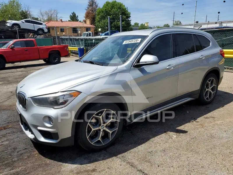 2018 BMW X1 фото