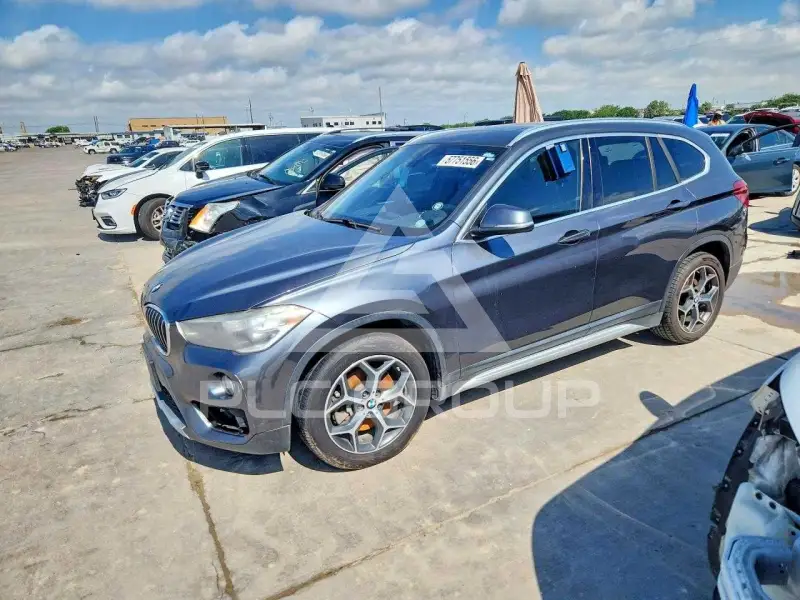 2018 BMW X1 фото