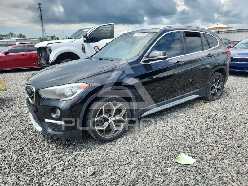 2018 BMW X1 фото