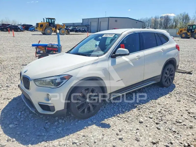 2018 BMW X1 photo