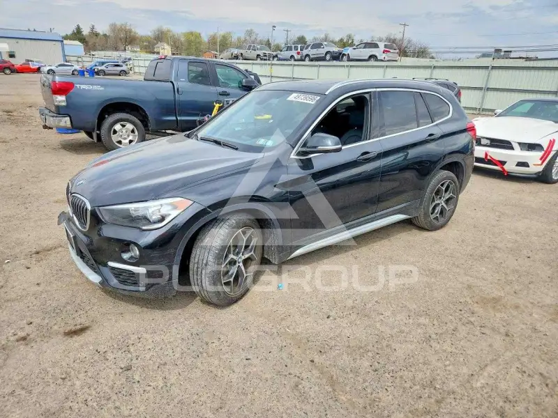 2018 BMW X1 фото