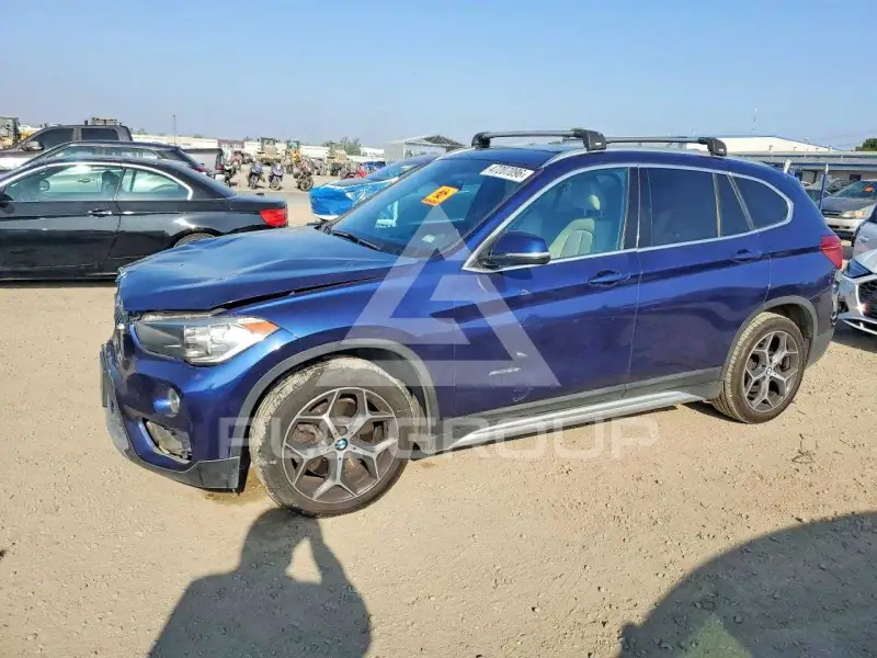 2018 BMW X1 photo