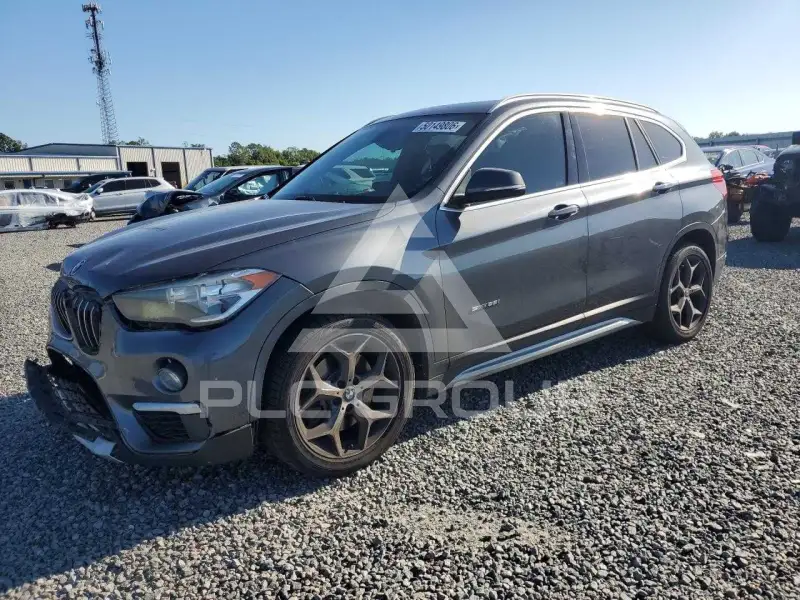 2018 BMW X1 photo