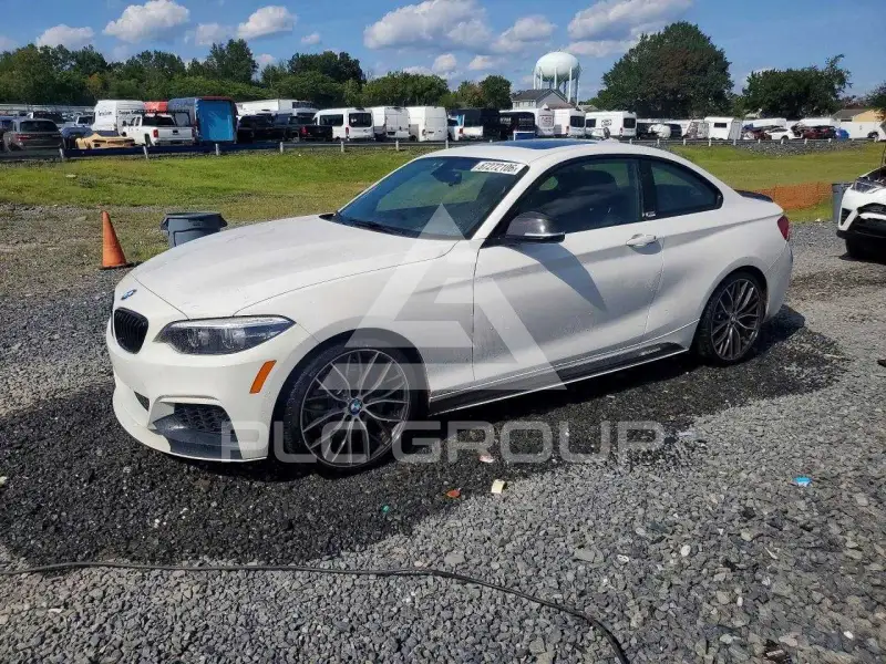 2018 BMW M240 фото