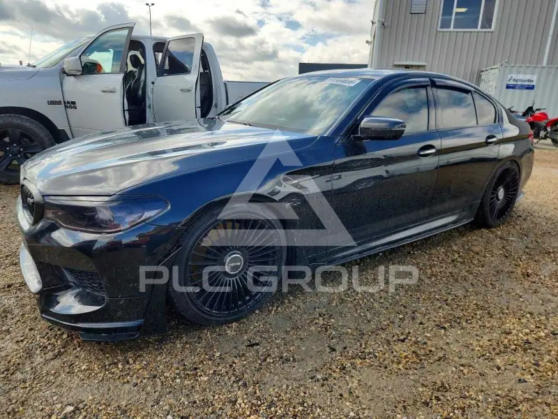 2018 BMW M5 фото