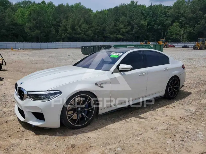 2018 BMW M5 фото