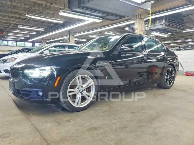 2018 BMW 330 фото
