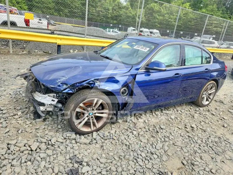 2018 BMW 330 фото