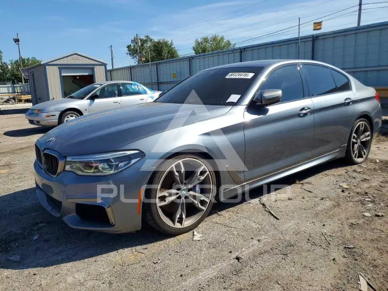 2018 BMW M5 фото