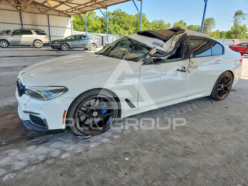 2018 BMW M550 фото