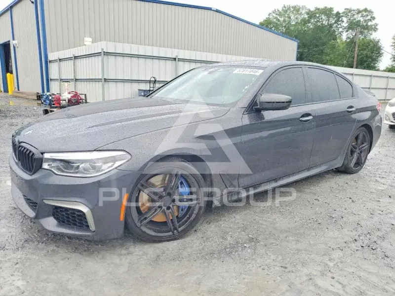 2018 BMW M5 photo