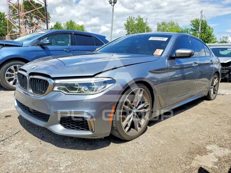 2018 BMW M5 фото