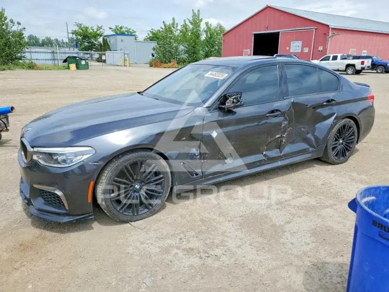 2018 BMW M5 фото