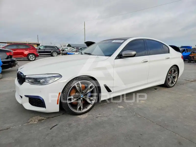2018 BMW M5 фото
