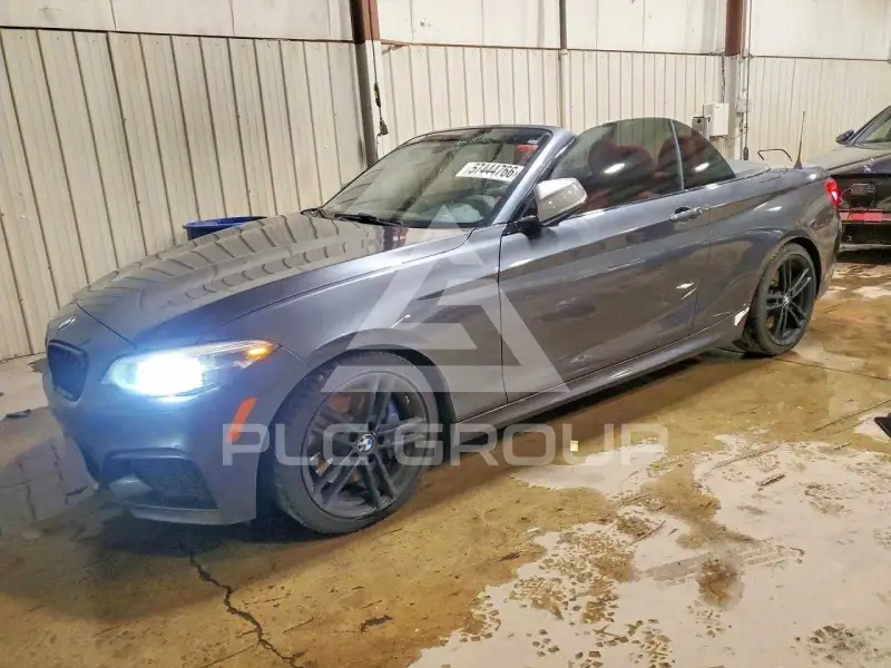 2018 BMW M2 photo