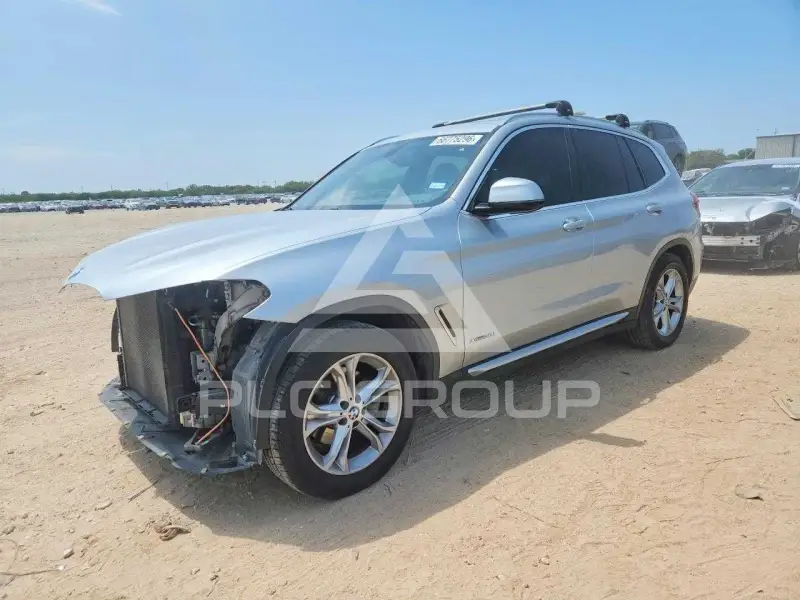 2018 BMW X3 photo