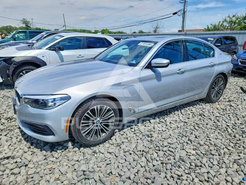 2018 BMW 530 фото