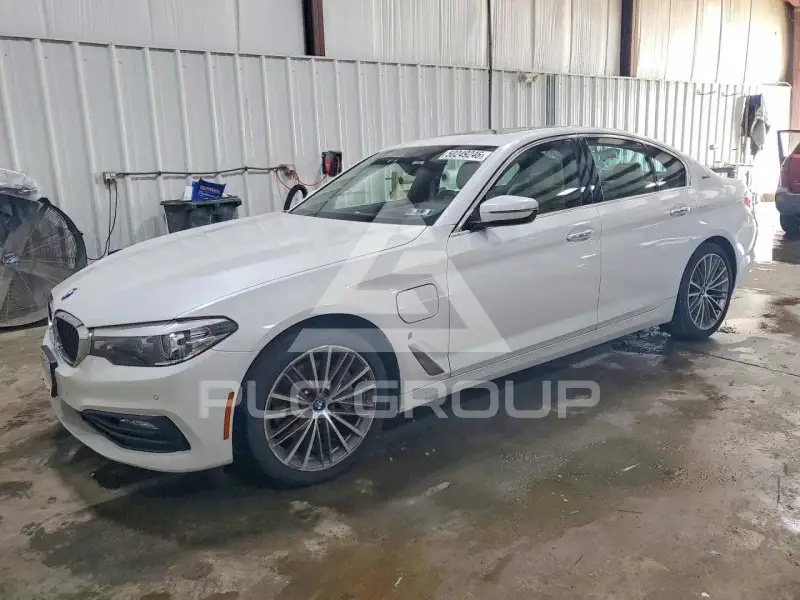 2018 BMW 530 фото