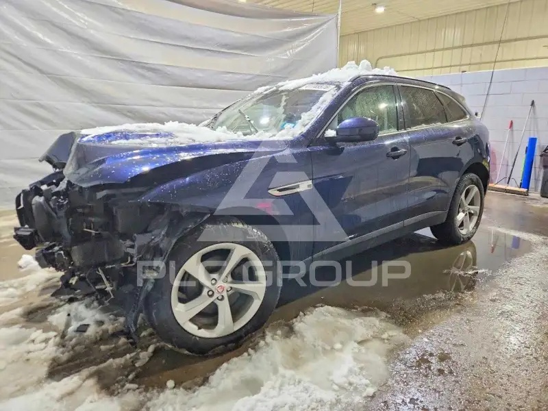 2018 Jaguar F-PACE фото