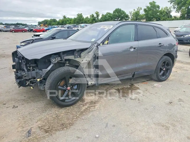 2018 Jaguar F-PACE фото