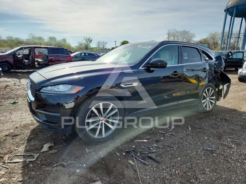 2018 Jaguar F-PACE photo