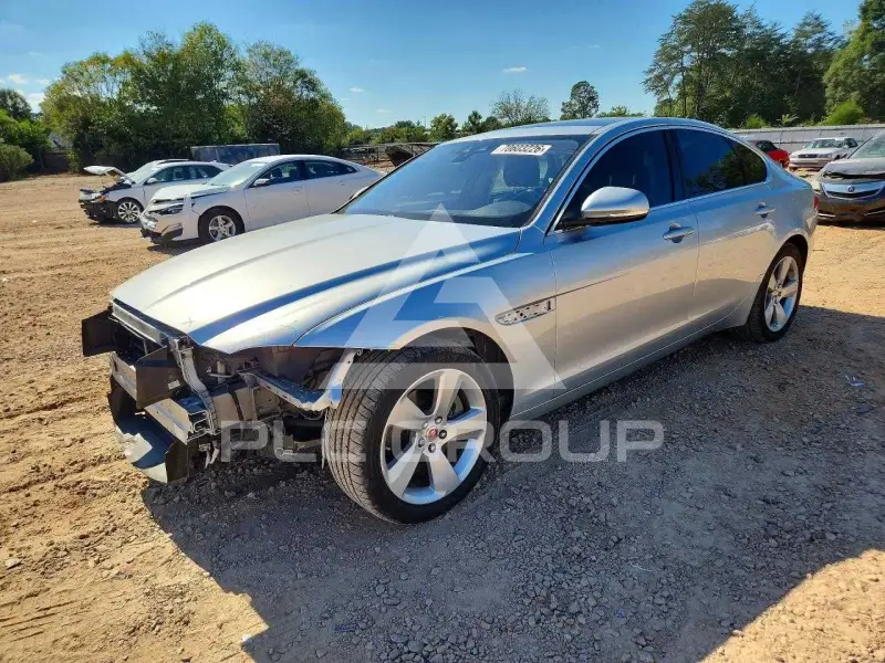 2018 Jaguar XF фото