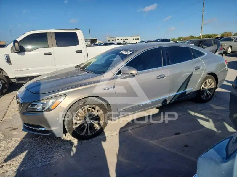 2018 Buick LACROSSE фото