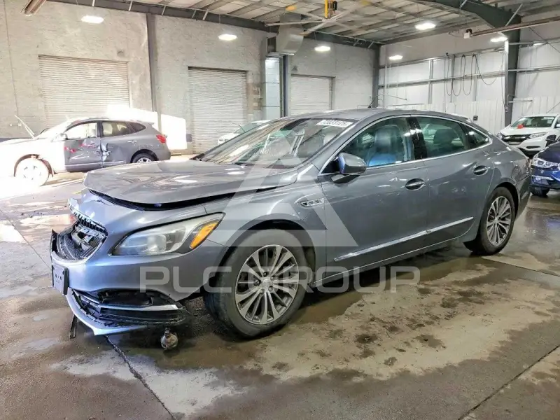 2018 Buick LACROSSE фото