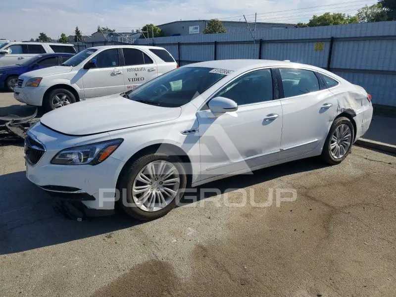 2018 Buick LACROSSE photo