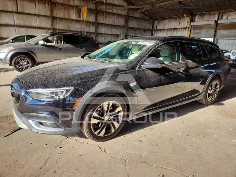 2018 Buick REGAL photo