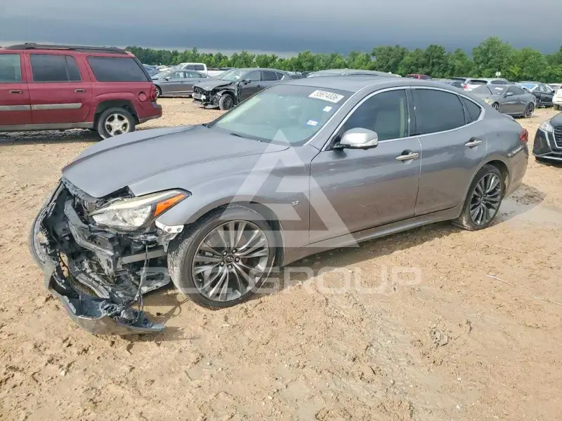 2018 Infinity Q70 фото