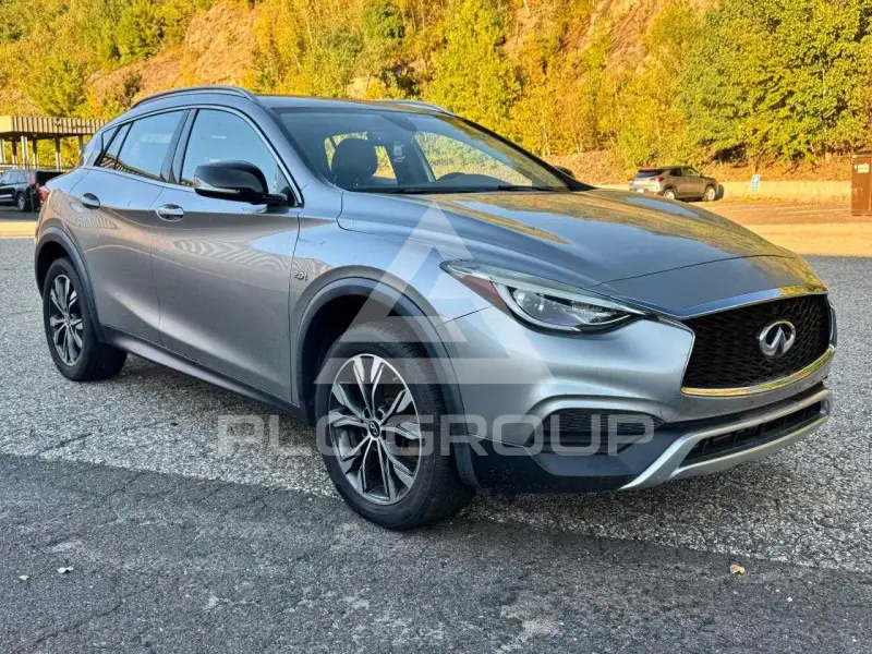 2018 Infinity QX30 фото