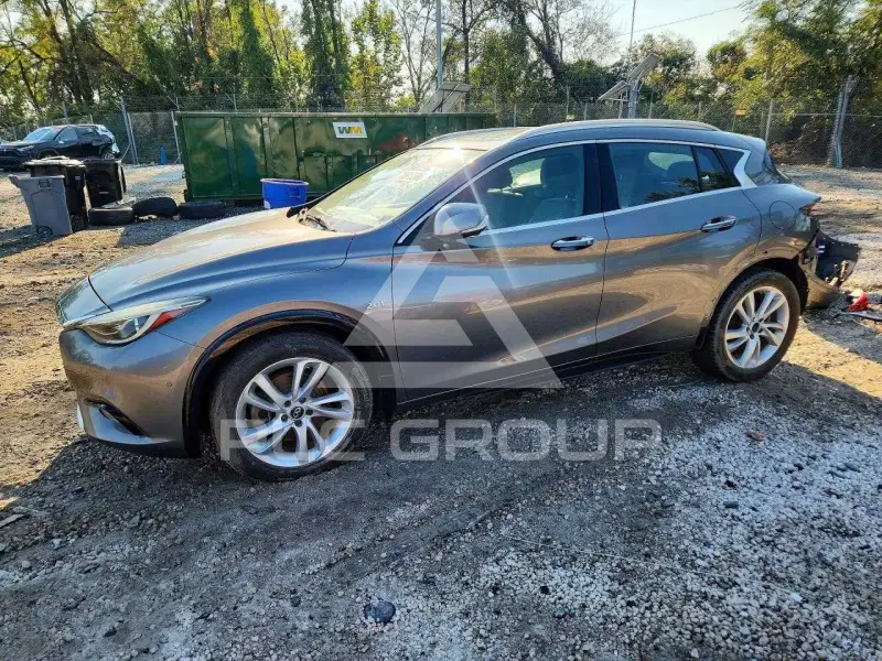 2018 Infinity QX30 фото