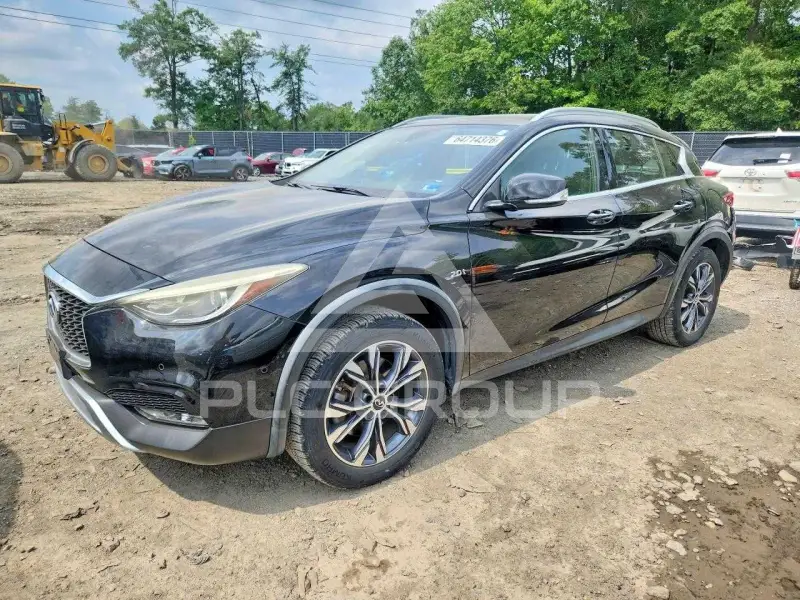 2018 Infinity QX30 фото