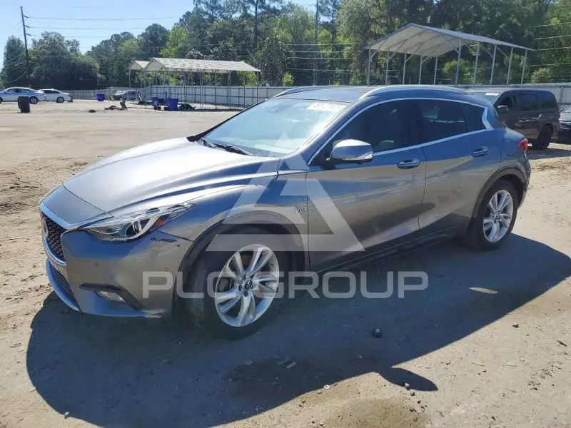2018 Infinity QX30 фото