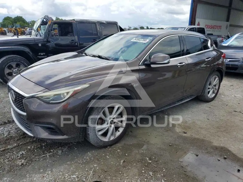 2018 Infinity QX30 фото