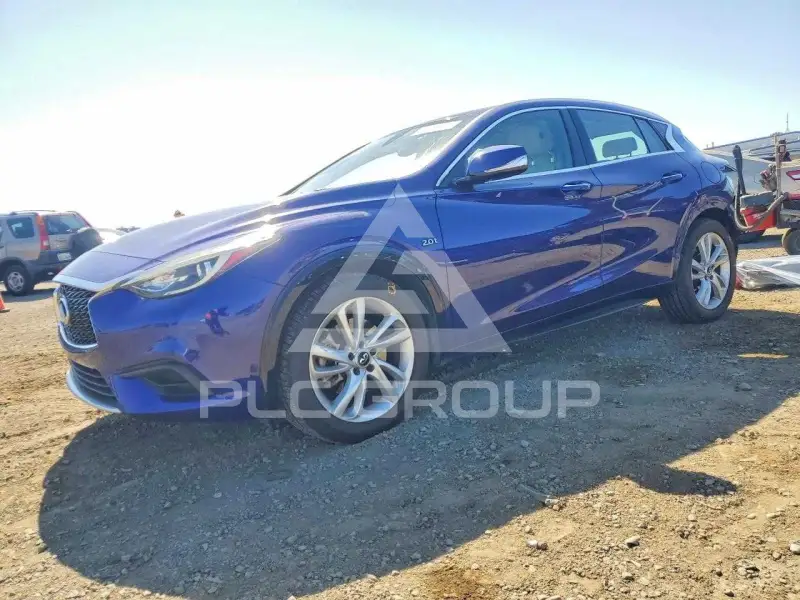 2018 Infinity QX30 фото