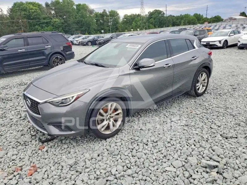 2018 Infinity QX30 фото