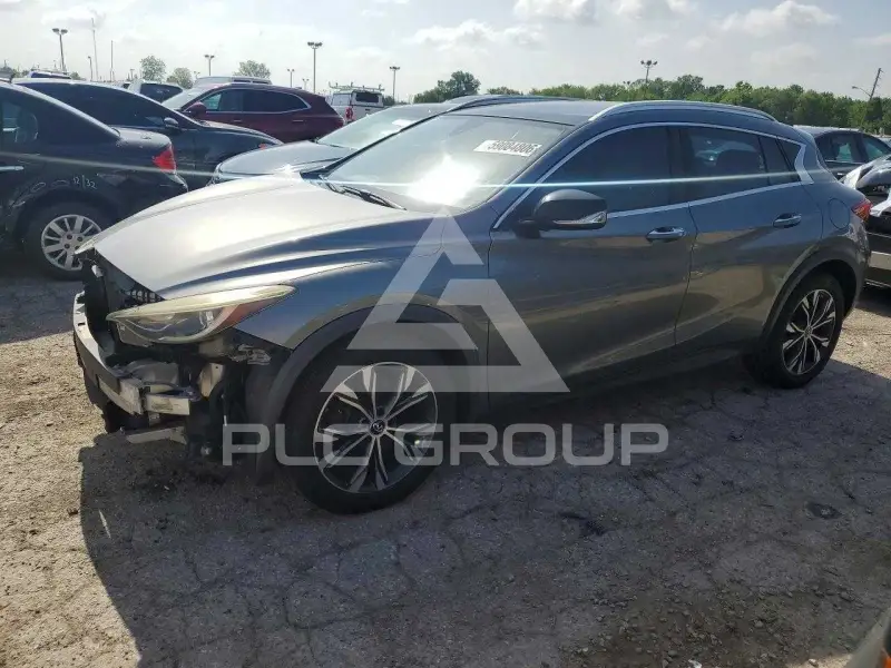2018 Infinity QX30 фото