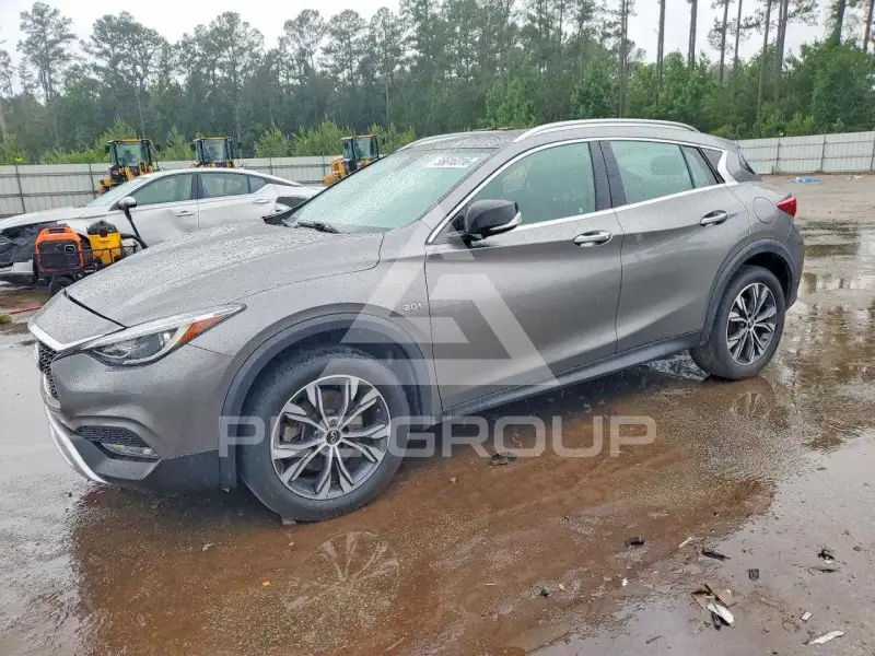 2018 Infinity QX30 фото